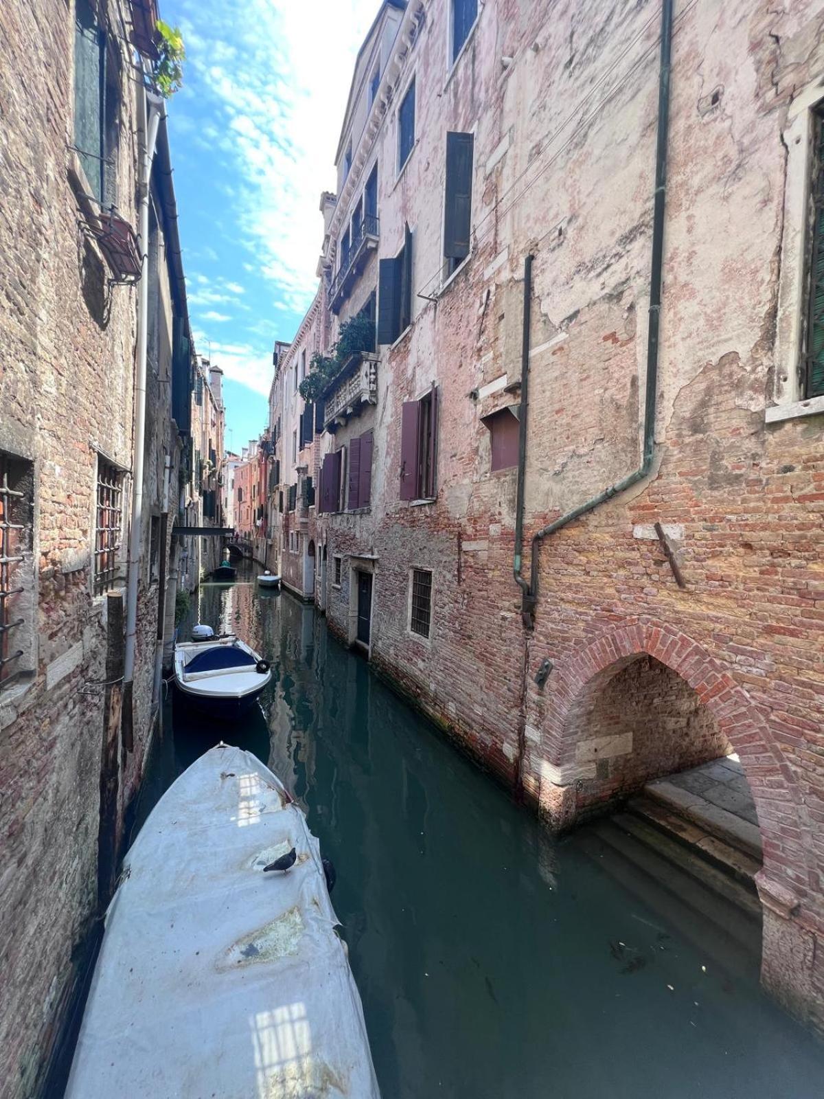 Palazzo Titti Rialto Suites البندقية المظهر الخارجي الصورة