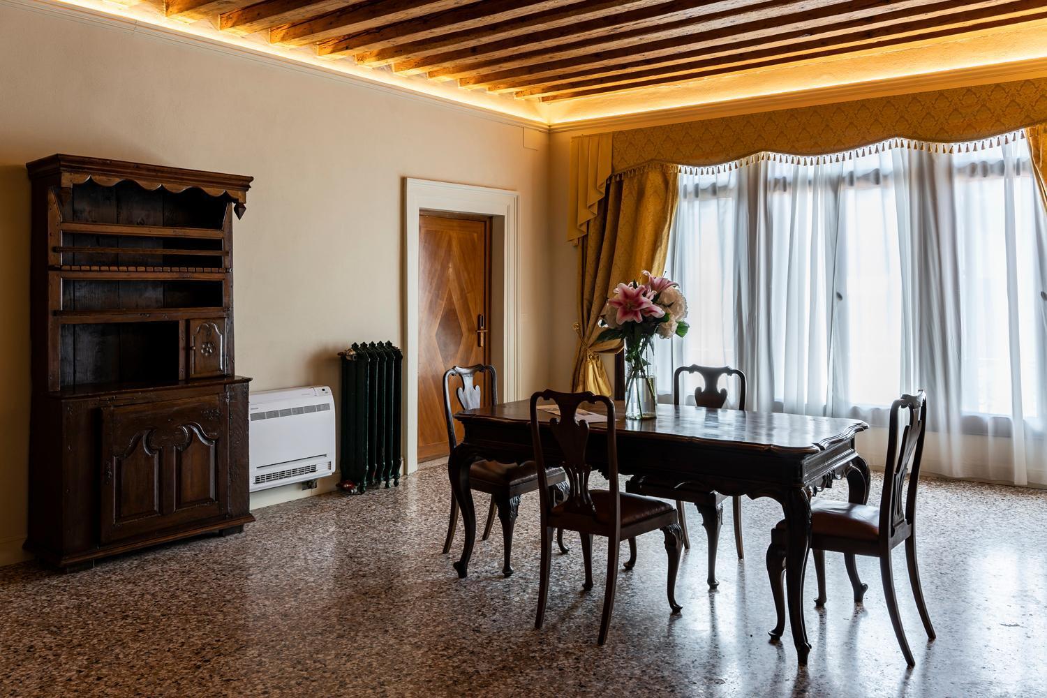 Palazzo Titti Rialto Suites البندقية المظهر الخارجي الصورة